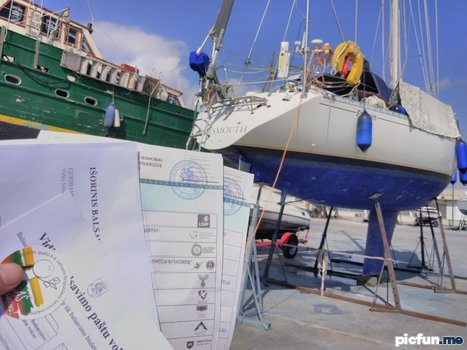 Voting while living onboard